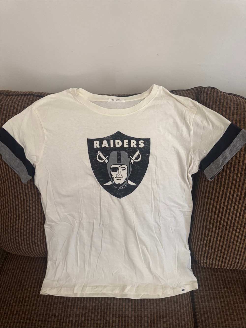 47 Brand Raiders Tee - White, Black and Grey